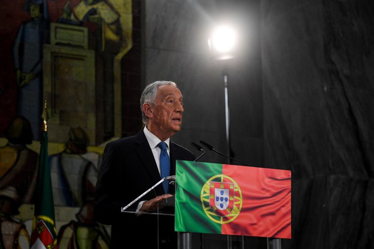 Imaginea articolului Rebelo de Sousa a fost reales preşedinte al Portugaliei. Prezenţă foarte scăzută la urne

