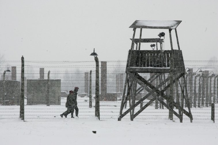 Imaginea articolului 27 ianuarie este Ziua Internaţională a Holocaustului 