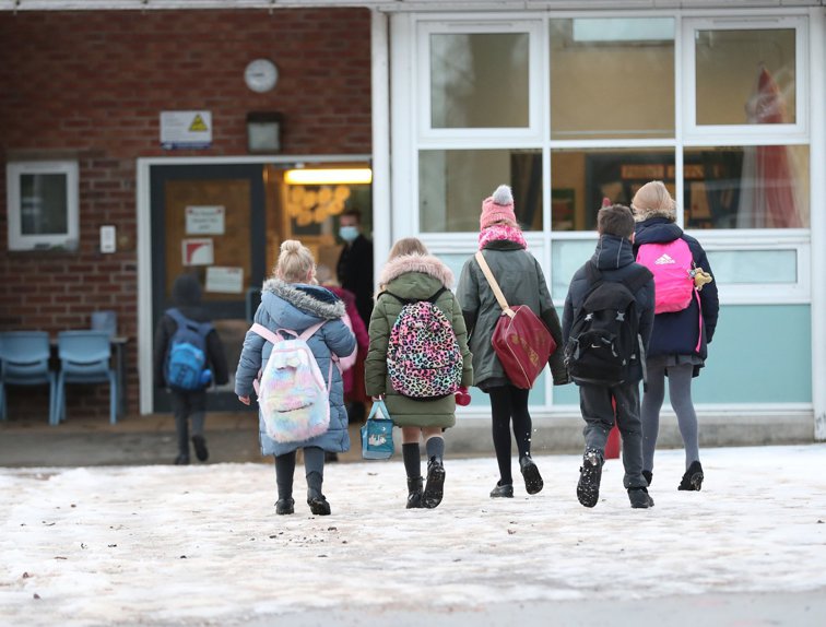 Imaginea articolului Elevii din Marea Britanie au revenit la şcoală după lockdown 