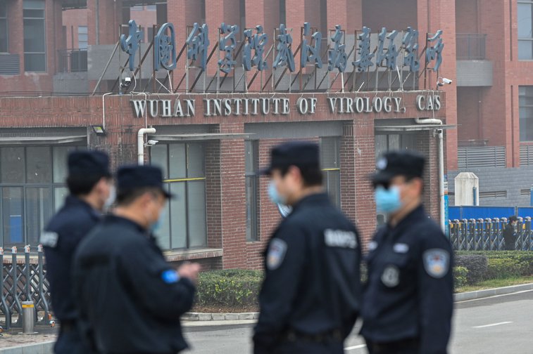 Imaginea articolului Fost şef MI6: China a distrus probele despre originea coronavirusului din laboratorul din Wuhan
