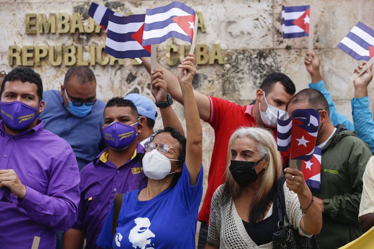 Imaginea articolului Cuba dă vina pe SUA pentru cele mai mari protestele anti-guvernamentale din ultimele decenii. / UE cere autorităţilor să asculte  manifestanţii