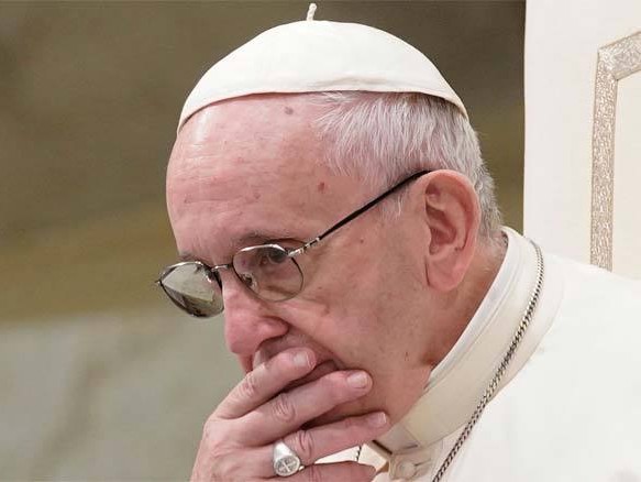 Imaginea articolului Papa Francisc a fost externat după operaţia suferită la colon
