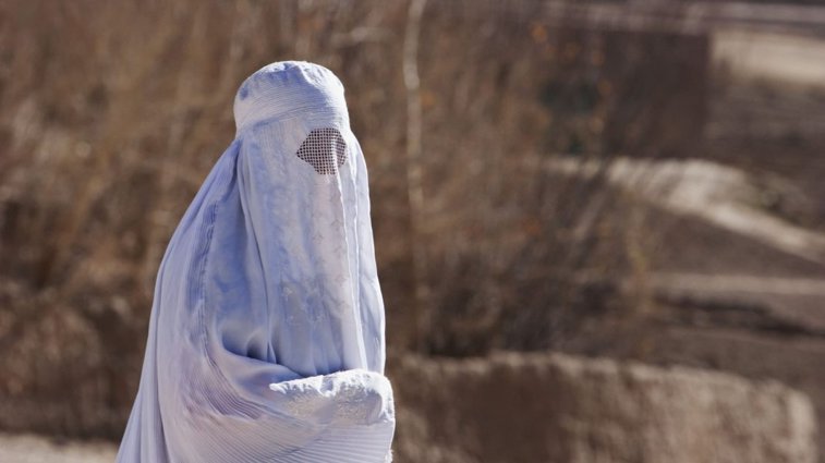 Imaginea articolului Revenirea talibanilor la putere are consecinţe majore asupra vieţii femeilor afgane. Drepturi şi libertăţi de la care şi-ar putea lua adio
