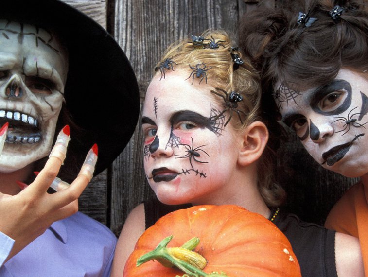 Imaginea articolului Tradiţii şi obiceiuri de Halloween din diferite zone ale lumii