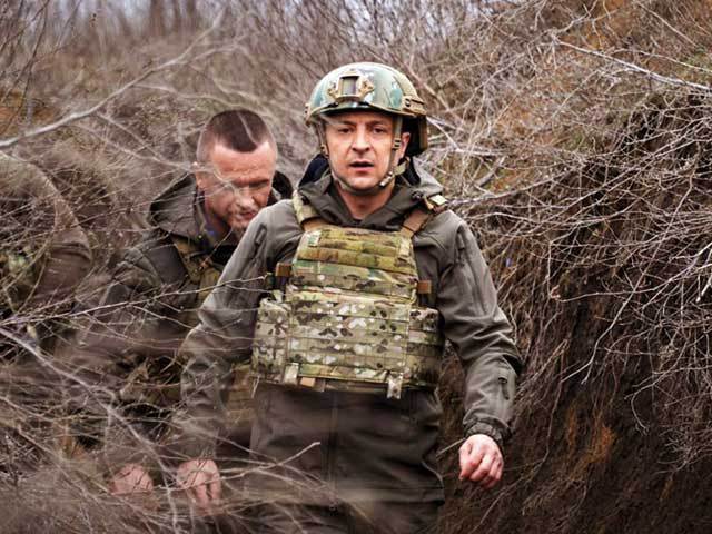 Imaginea articolului Ucraina se pregăteşte de război: Mii de civili se înscriu în programe de antrenament militar
