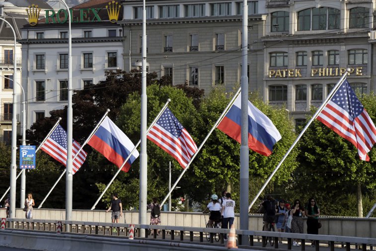 Imaginea articolului Ambasada Rusiei la Bucureşti a răspuns acuzaţiilor Ambasadei americane: "SUA au invadat  Vietnam, Afganistan, Irak, Siria" 