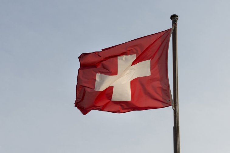 Imaginea articolului Neutralitatea Elveţiei, pusă la încercare. „Ţara adoptă o linie mai dură în ceea ce priveşte Rusia”