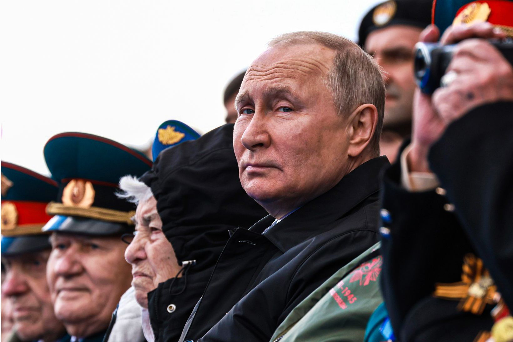 Putin va fi înlăturat de la putere peste 3 luni? Aliaţii săi recunosc că războiul din Ucraina este pierdut, iar ofiţerii (...)