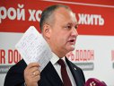 Imaginea articolului Detalii de la reţinerea fostului preşedinte Igor Dodon: un apropiat a încercat să înghită un document