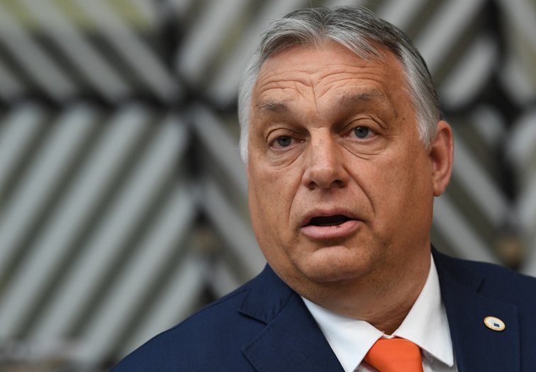 Imaginea articolului Viktor Orban a declarat stare de urgenţă în Ungaria, pentru a avea mai mult spaţiu de manevră

