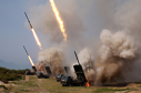 Imaginea articolului Rachete ruseşti lansate din Marea Neagră au lovit baza militară ucraineană din Iavoriv