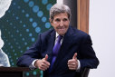 Imaginea articolului Kerry: Naţiunile nu trebuie să fie prizoniere ale dictatorilor din ţările producătoare de petrol