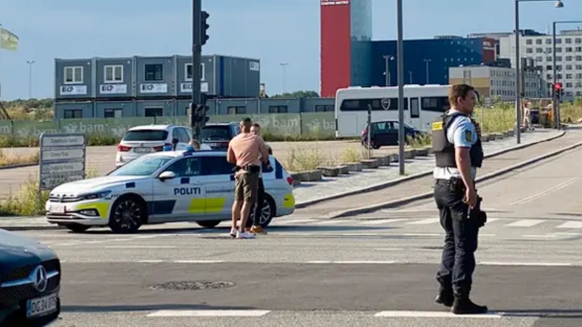 Împuşcături la un centru comercial din Copenhaga. Atacatorul a fost prins FOTO VIDEO