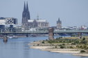 Imaginea articolului Seceta afectează economia germană. Nivelul fluviului Rin a scăzut la un nivel îngrijorător, restricţionând transporturile