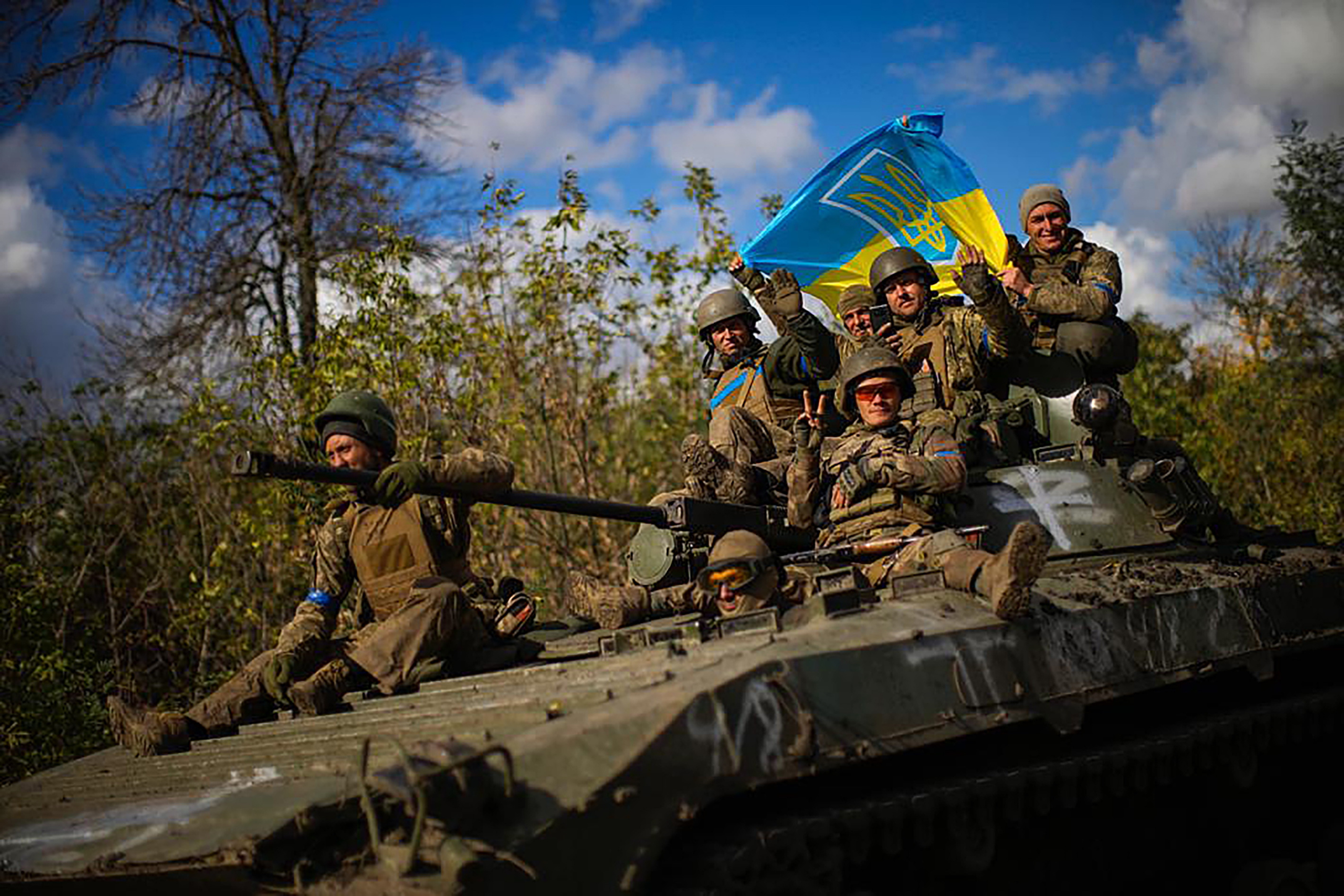 Războiul din Ucraina, ziua 224. Moscova îşi continuă planurile / Putin a promulgat cele patru legi pentru anexarea (...)