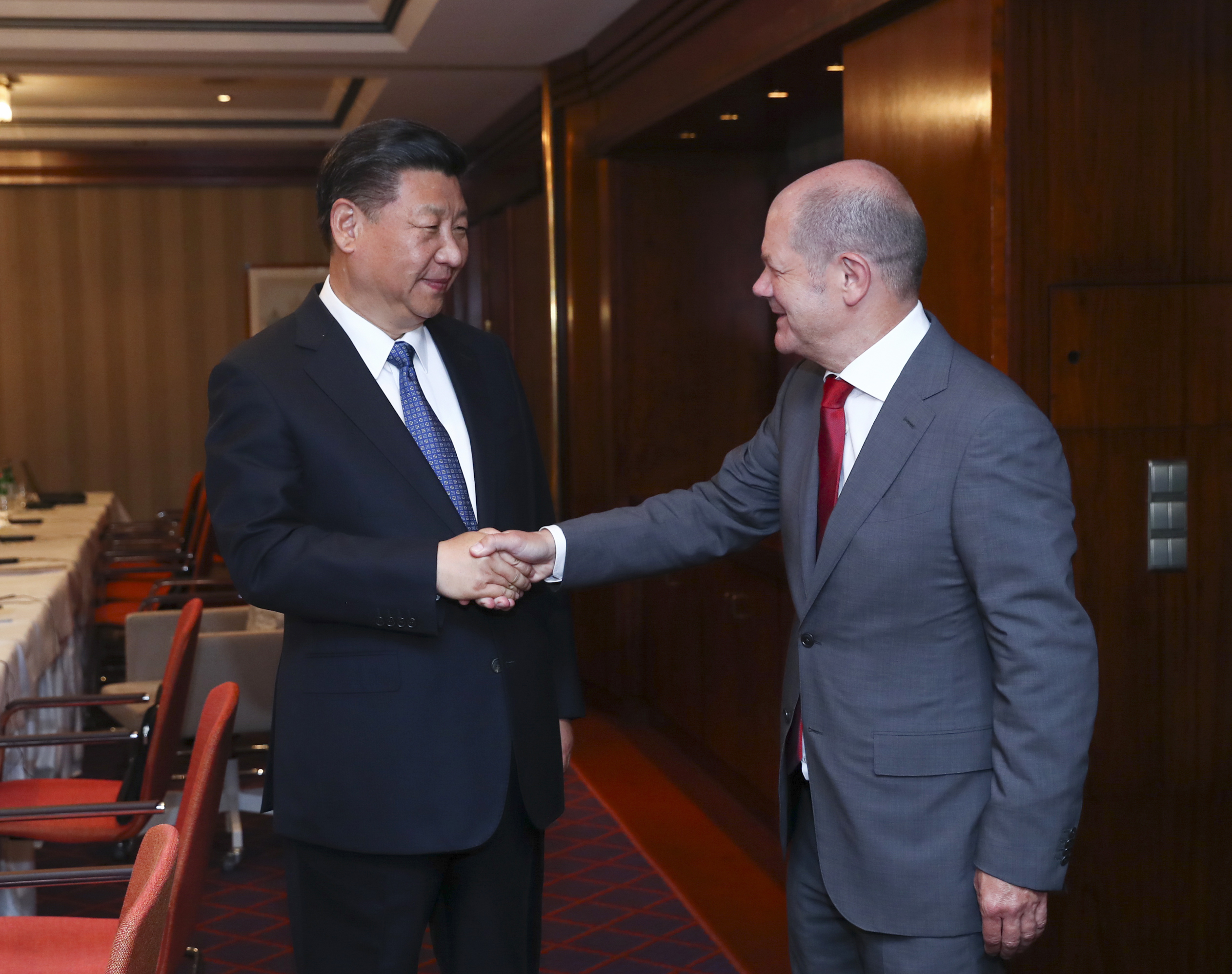 Olaf Scholz a prezentat priorităţile vizitei oficiale în China -  BotoșaniExpres