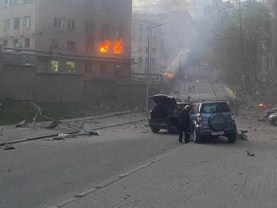 Imaginea articolului Întreruperi de energie electrică de urgenţă introduse în toată Ucraina după atacul masiv al ruşilor