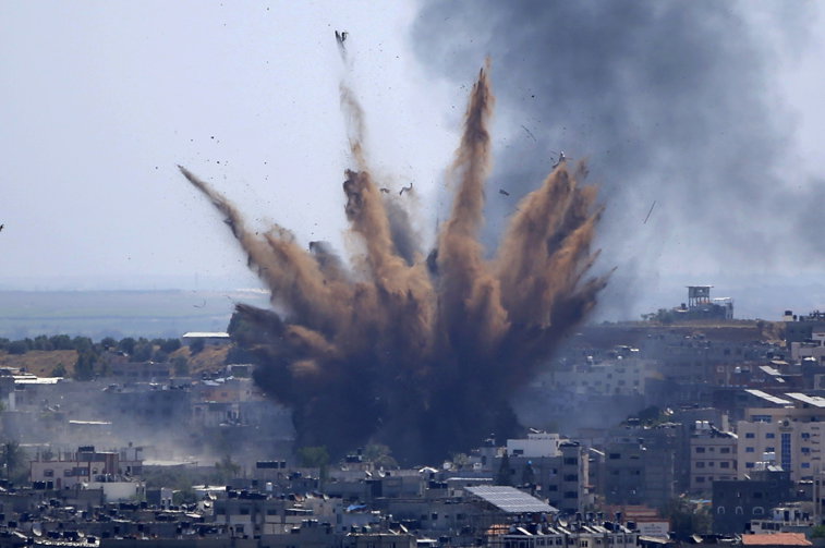 Imaginea articolului Explozii în Gaza, Israelul afirmă că a lovit o fabrică de rachete Hamas