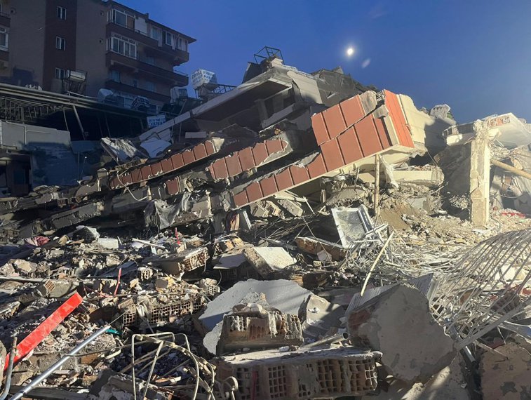 Imaginea articolului Echipa germană de salvare în caz de cutremur părăseşte Turcia