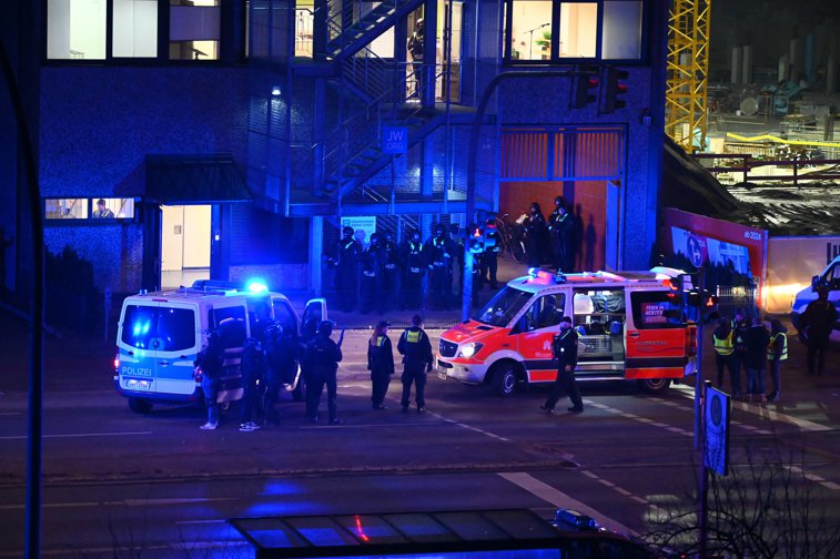 Imaginea articolului Atac armat în Germania. Bilanţul: Opt morţi şi 24 de răniţi în atacul din Hamburg