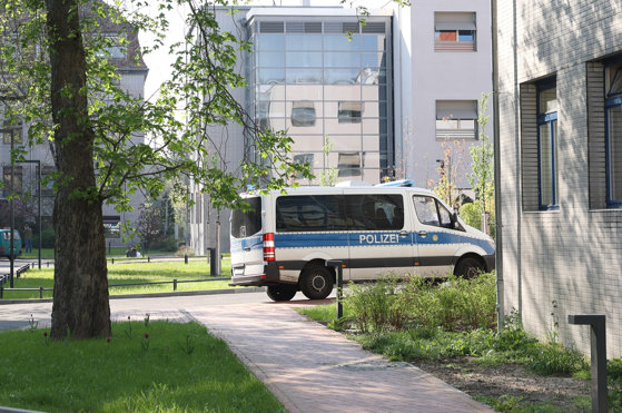 Image of the article Individual who threatened people in a hospital in Berlin, wounded by police shooting 