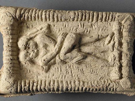 Imaginea articolului Mesopotamia - leagănul civilizaţiei şi locul primului sărut consemnat din istoria omenirii 