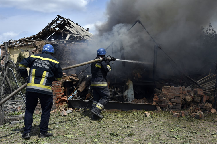 Imaginea articolului Cel puţin trei morţi în atacuri produse în sud-estul Ucrainei atribuite Rusiei