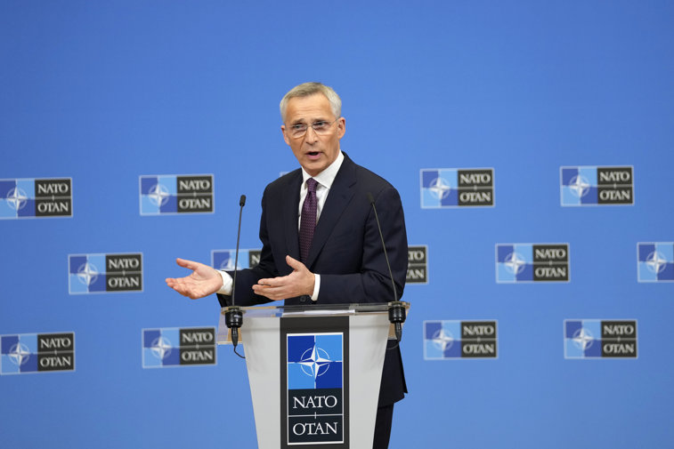Imaginea articolului Stoltenberg: NATO îşi va consolida apărarea, inclusiv în zona Mării Negre, şi vrea anvergură globală