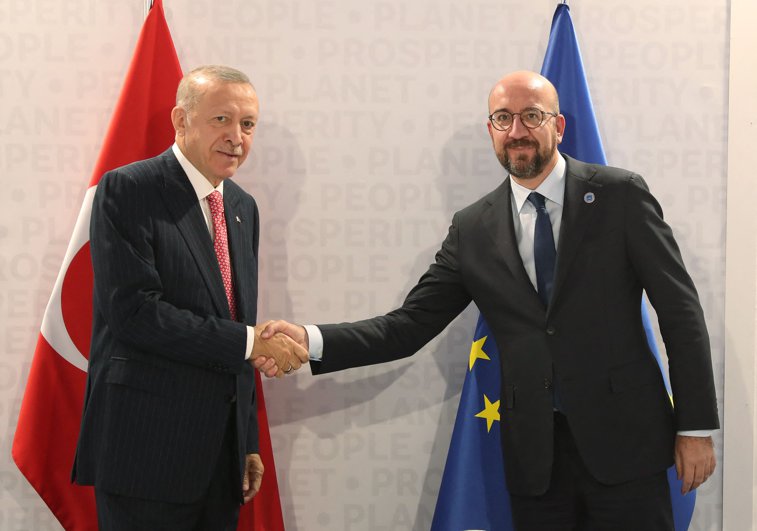 Imaginea articolului Charles Michel a stabilit cu Recep Erdogan avansarea relaţiilor UE-Turcia