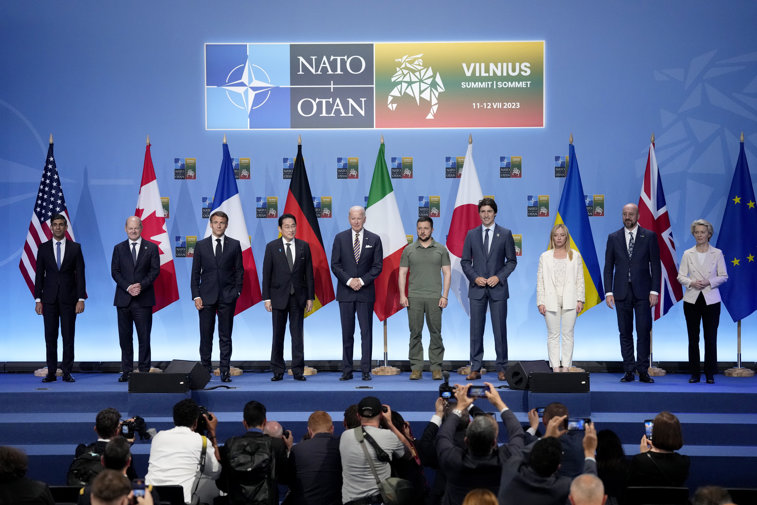 Imaginea articolului Grupul G7 anunţă acţiuni pentru susţinerea Ucrainei şi negocieri pentru garanţii de securitate 