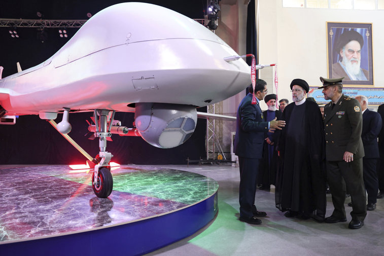 Imaginea articolului Iranul a prezentat o dronă de atac, care ar putea atinge teritoriul Israelului