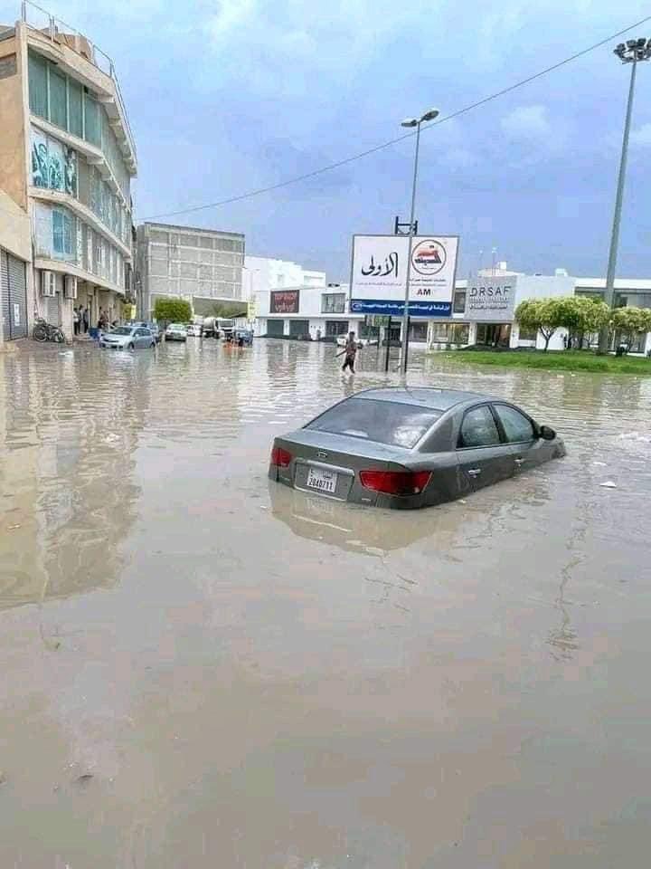 Imaginea articolului Aproximativ 2000 de oameni au decedat în Libia din cauza inundaţiilor. Un oraş a fost şters de pe hartă