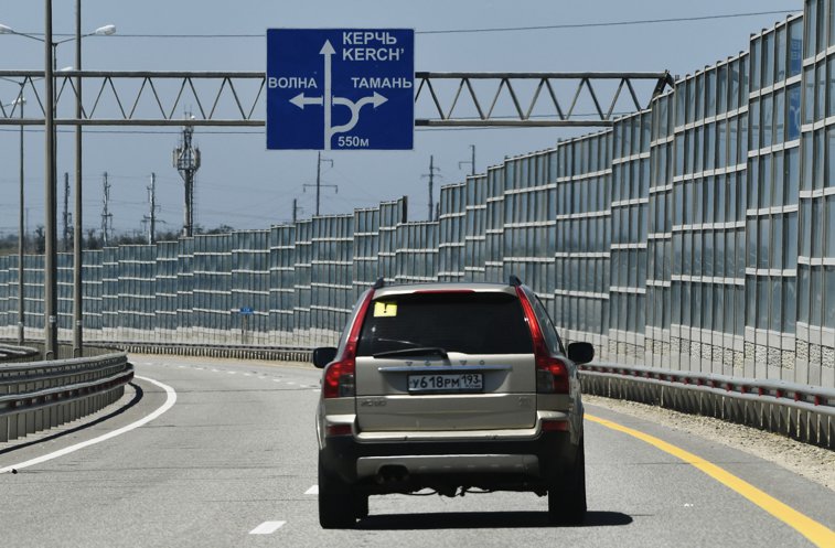 Imaginea articolului Traficul rutier pe Podul din Crimeea a fost reluat