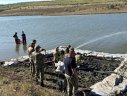 Imaginea articolului Republica Moldova: Poliţiştii au detonat componenta cu explozibil a rachetei prăbuşite în lacul Hârbovăţ