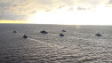 Imaginea articolului O navă de război americană şi mai multe nave comerciale au fost atacate duminică în Marea Roşie