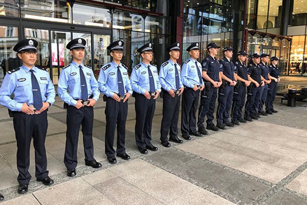 Imaginea articolului Ofiţerii de poliţie maghiari şi cei chinezi vor desfăşura „patrulări comune” în oraşele ungare pentru „menţinerea securităţii interne şi a ordinii publice”
