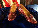 Imaginea articolului Un american este acuzat că a ascuns timp de 13 ani pantofii lui Dorothy din Vrăjitorul din Oz