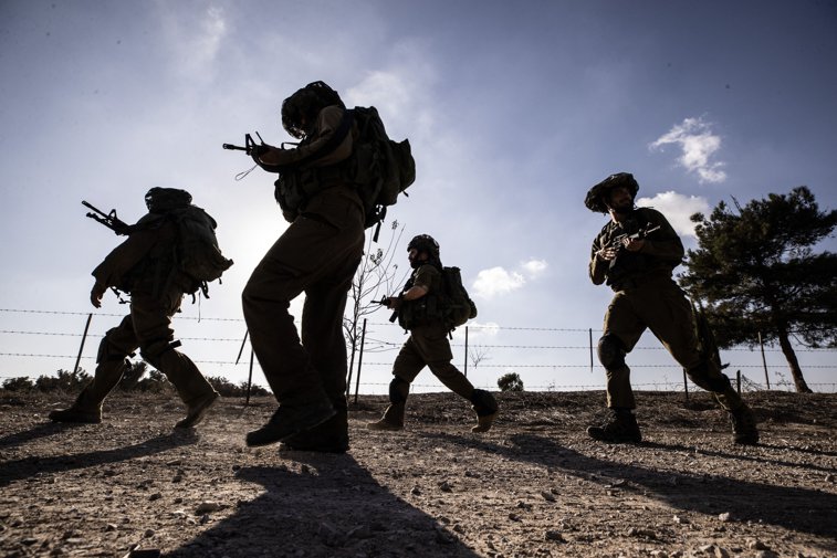 Imaginea articolului Israelul îşi consolidează apărarea şi e în alertă după ameninţarea de răzbunare a Iranului