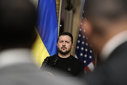Imaginea articolului Reacţia Ucrainei după ce Putin l-a pus pe Zelenski pe „lista persoanelor căutate”