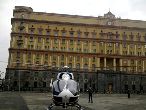 Autorităţile au apelat la elicoptere pentru a evacua răniţii în atentatul de la staţia Lubianka