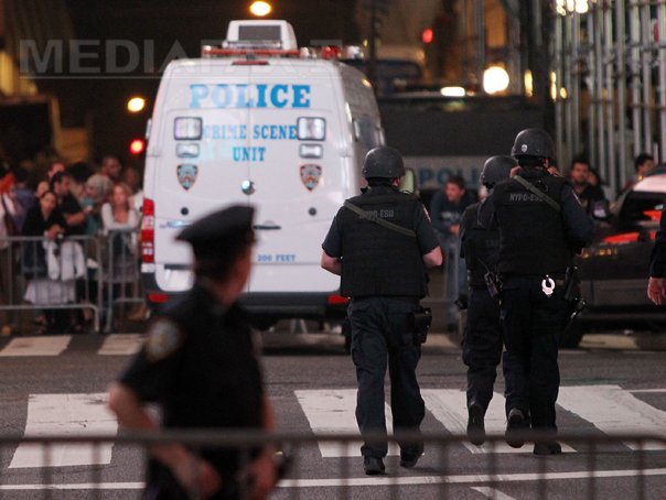 Imaginea articolului Weekend violent în New York: 3 morţi şi 50 de răniţi în schimburi de focuri