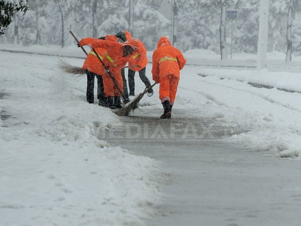 Imaginea articolului Zăpadă şi viscol în Bulgaria: Şase autocare cu români blocate între Gurkovo şi Veliko Târnovo