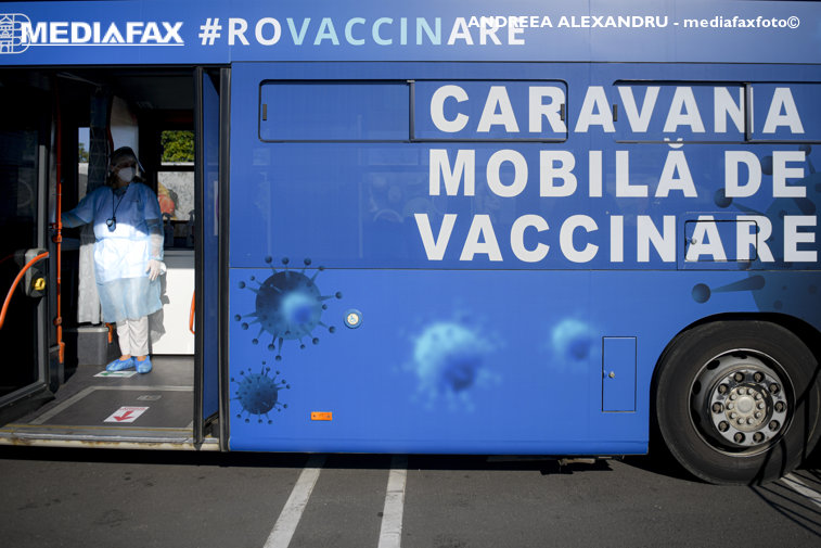Imaginea articolului COMENTARIU Crenguţa Nicolae: Când nevaccinaţii vor muri şi IQ-ul ţării va creşte