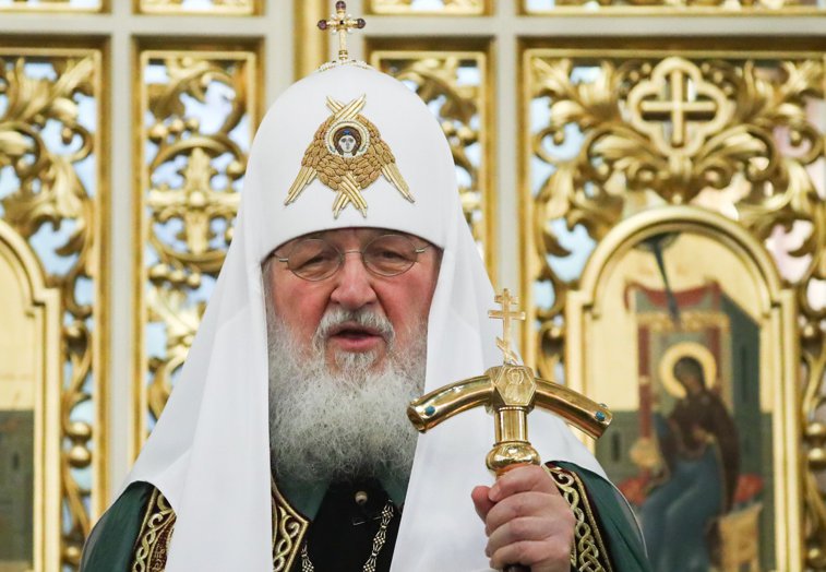 Imaginea articolului PREZENTUL FĂRĂ PERDEA Marius Oprea / Kirill, oligarhul ortodocşilor ruşi şi unsul lui Dumnezeu. Cu petrol