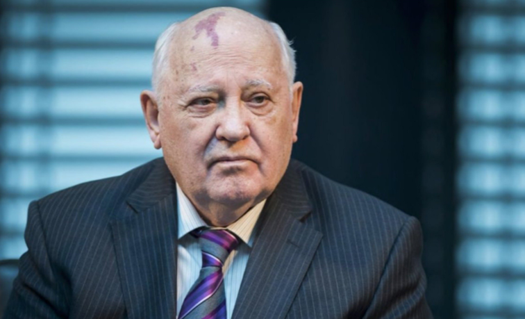 Imaginea articolului PREZENTUL FĂRĂ PERDEA  Marius Oprea: Gorbaciov a murit la 91 de ani, de moarte bună. De ce nu l-au asasinat ”patrioţii ruşi” pe ”asasinul URSS”?