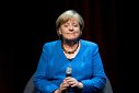 Imaginea articolului PREZENTUL FĂRĂ PERDEA Marius Oprea / Merkel, ”Împărăteasa” ajunsă ”Cenuşăreasă de lux” a Germaniei, a adus Europa la cheremul gazului rusesc, de frica labradorului lui Putin