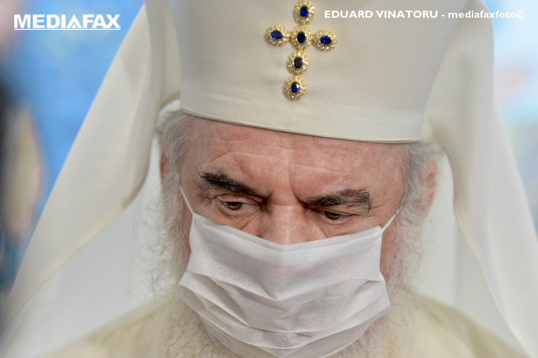 Imaginea articolului PREZENTUL FĂRĂ PERDEA Marius Oprea / Patriarhul Daniel: ”În pandemie, ca să nu cădem în depresie, am construit”...