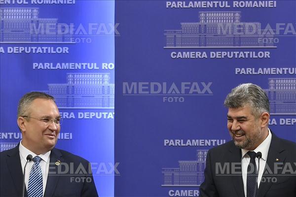 Imaginea articolului Comentariu Sorin Avram: Ciolacu în locul lui Ciucă la şefia Guvernului, Ciucă în locul lui Ciolacu la şefia PSD. Tot aia ar fi