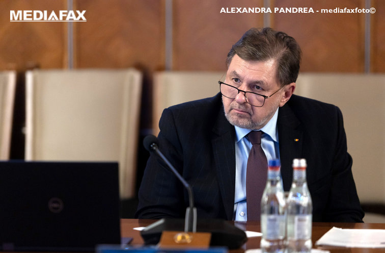 Imaginea articolului COMENTARIU Sorin Avram: Ministrul Alexandru Rafila, un specialist în instruiri şi în declaraţii atent aranjate