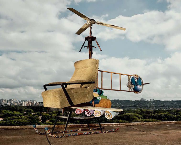 Imaginea articolului COMENTARIU Lelia Munteanu: Pictorial politic cu elicopter